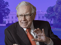 Warren Buffett o svém investičním přístupu, ale i nepřímé kritice Joe Bidena