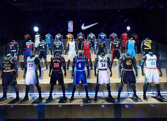 Nike umacnia swoją pozycję: Nowa 12-letnia umowa z NBA