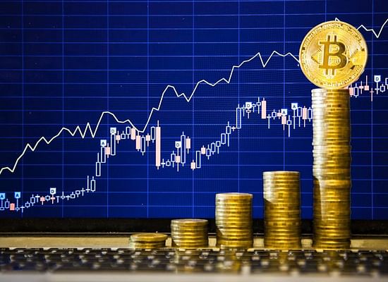 Uznávaný analytik, ktorý predpovedal kolaps Bitcoinu v 2021 predpovedá epický rast na 350 000$ a tu je jeho časová os