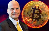 Bitcoin je pripravený na Bull Run, avšak najskôr musí padnúť o 10-ky% na túto úroveň tvrdí uznávaný Bloomberg analytik