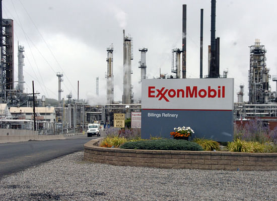 Wyniki i założenia Exxon i Chevron